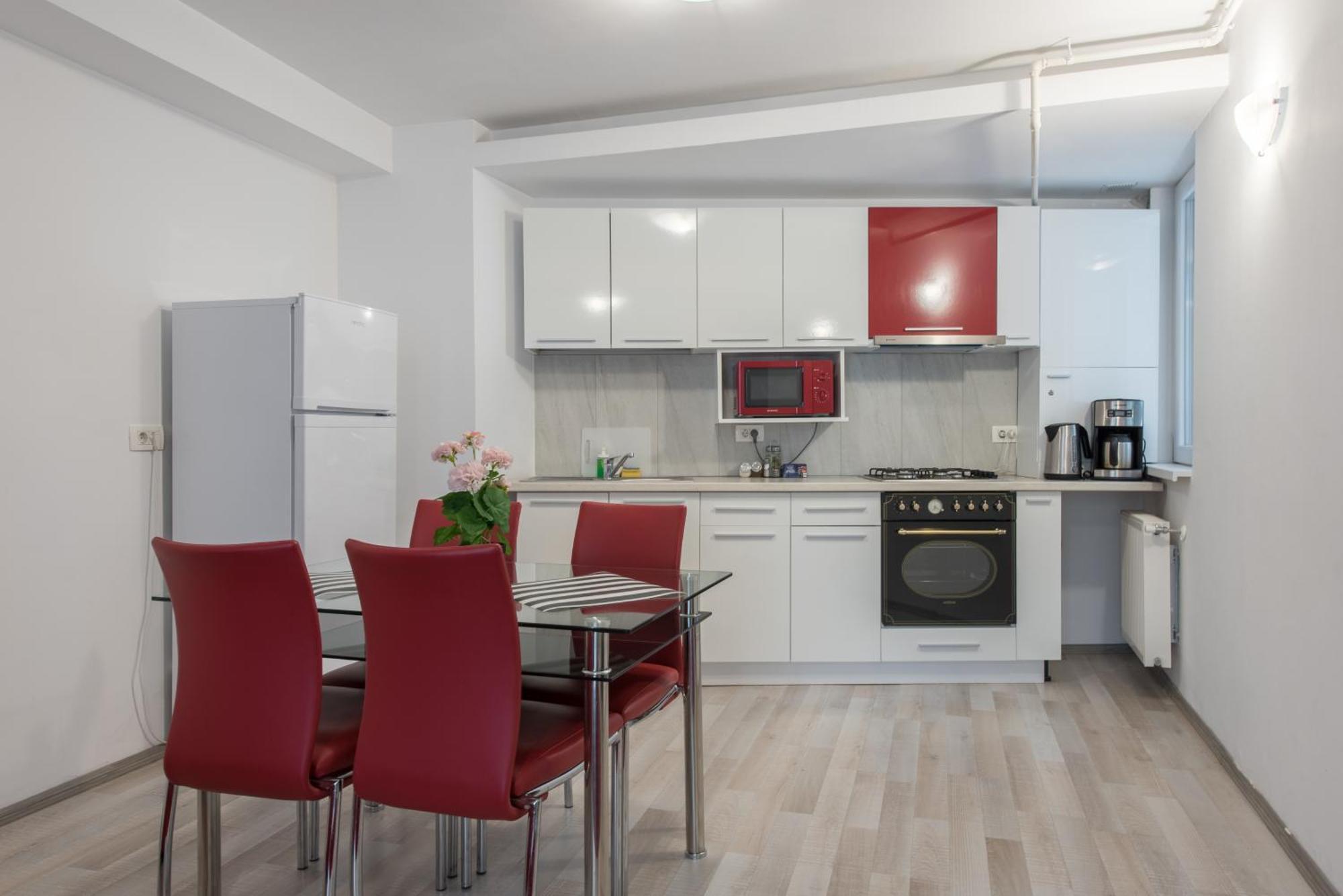 Bucharest Central Apartments - Shabbat Friendly Екстериор снимка