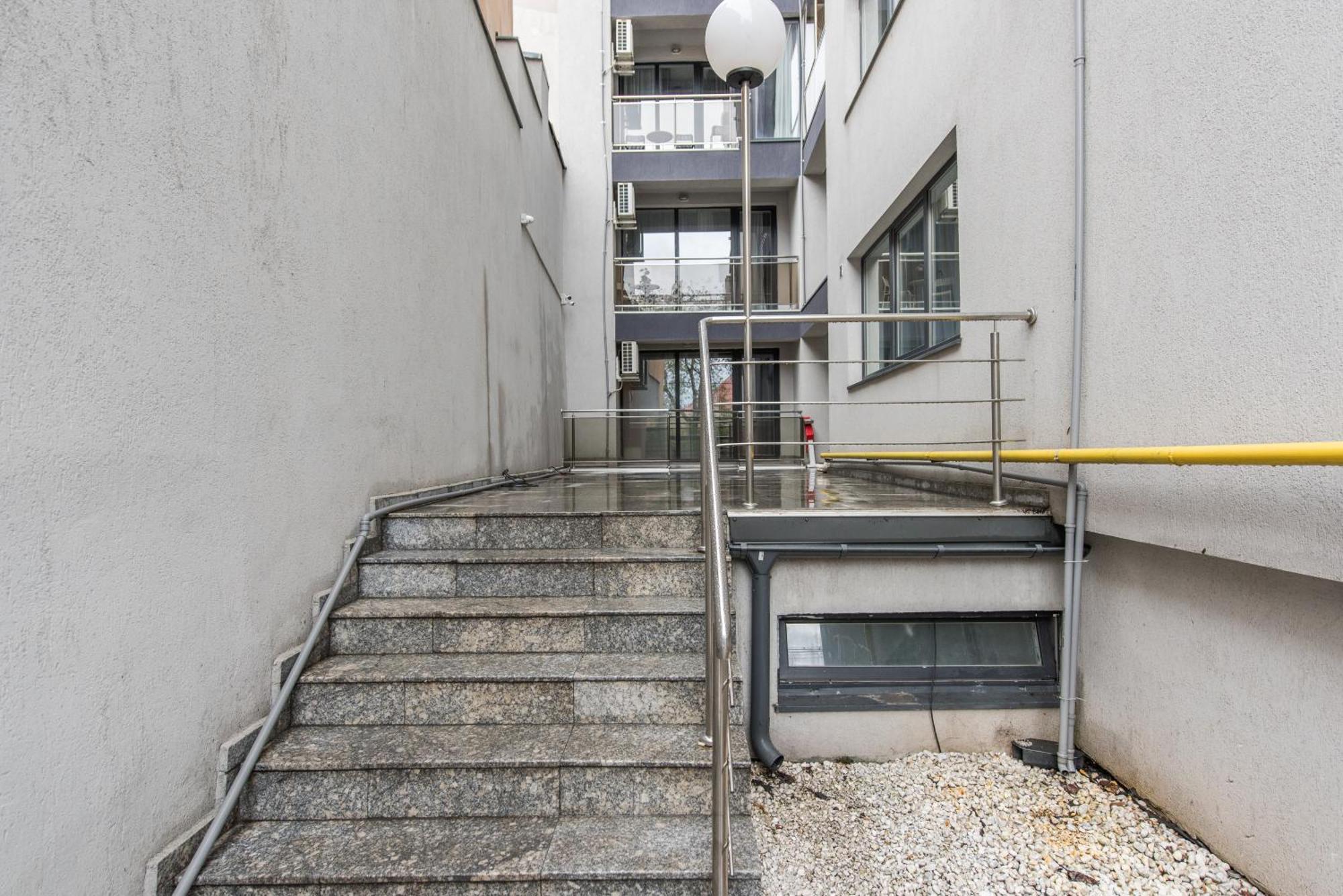 Bucharest Central Apartments - Shabbat Friendly Екстериор снимка